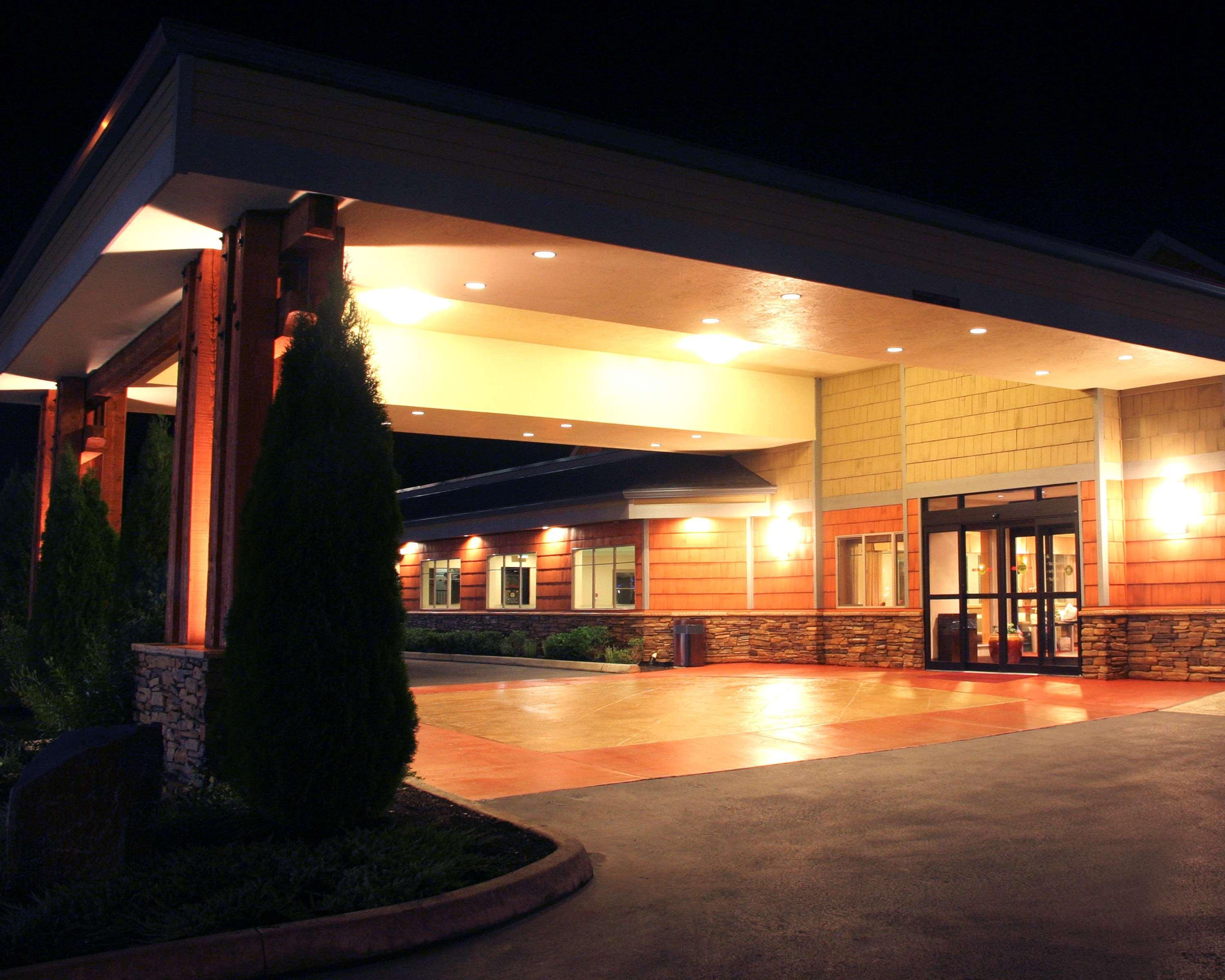 Best Western Snowcap Lodge Cle Elum Exterior photo